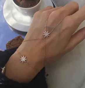 18K Pvd Gold Plated Hand Accessories Hand Chain for Women Bridal Jewelry Sparkle Zircon Star Slave Chain Bracelet