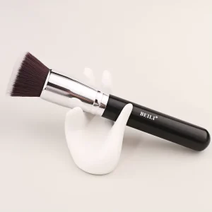 Black Eco-Friendly Cruelty-Free Synthetic Face Brush for Application
