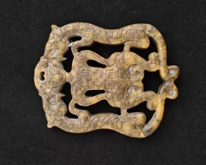 Custom Handmade Jade Pendant with Archaic Beast Pattern Oriental Art Craft for Business Gift or Collection