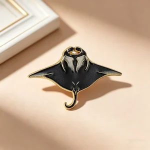 Enamel Pins Custom Badges Gift Black Manta Ray Devil Fish Ocean Trendy Gold Trim Manta Sea Animal Metal Pins Brooch