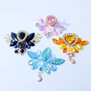 Heart & Floral Face Gem Assorted Gemstone Styles with Dangling Charms for EU US Festival & Party Decor
