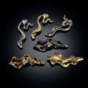 Jewelry New Simple Diamond Crystal Flower Brooch Men And Women Geometric Pins Women Jewelry Gift Brooches Pin Mixed Bulk