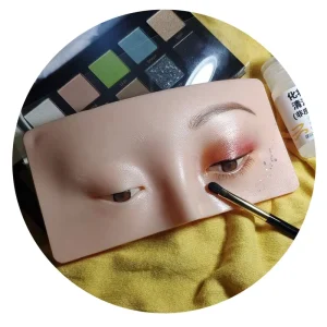 Makeup Practice Silicone Waterproof 3D Realistic Face and Artist Board with Skin Tone Eye Practice Model 8.5x17cm