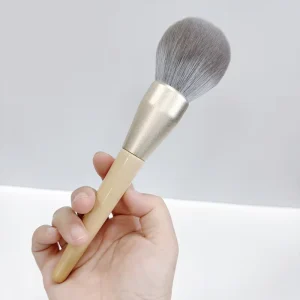 Professional Gold Powder Concealer & Face Brush with Synthetic Hair Wooden Handle Single Piece