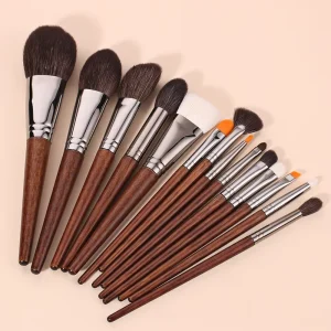 Sandalwood Makeup Brush Set for Face and Eyes Made from Natural Goat Hair