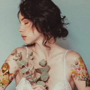 Temporary Body Tattoo Sticker Waterproof Men & Lady OEM Art Style for Personalized Body Art